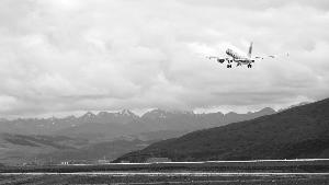 地沟油变身航空生物燃料新宠 仍面临成本挑战